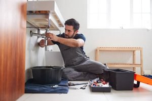 What Are the Early Warning Signs of a Hidden Plumbing Leak?